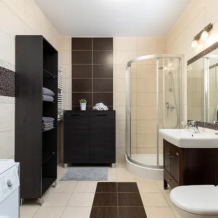 Apartament Z Bezplatnym Parkingiem I Bezplatnym Wifi * Cracovia