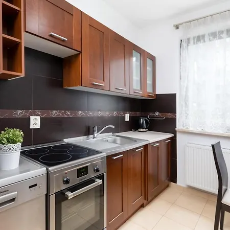 Apartament Z Bezplatnym Parkingiem I Bezplatnym Wifi Διαμέρισμα